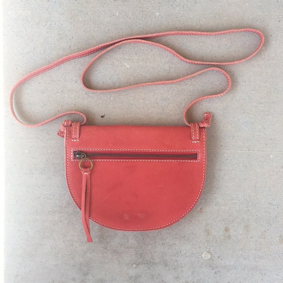 Madewell Handbags - Madewell Siena Convertible Belt Bag